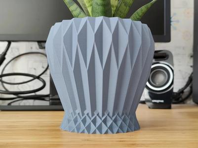 Dark Crystal Urn Plant pot and Planter – Vase mode design