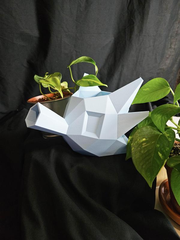 Horsea Low Poly Watering Can