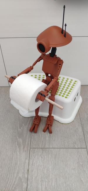 PIT DROID scale 1:2