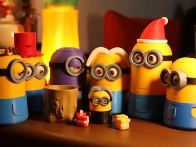 Minions Series: Figurines, Plush Toys, Piggy Banks, Pen Holders, Humidifiers, Storage Jars