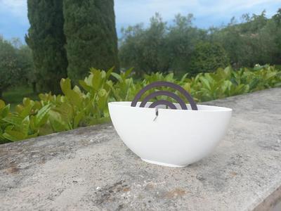 Mosquito spiral vase holder
