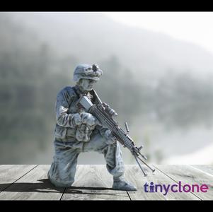 US Marine with light machine gun | USMC