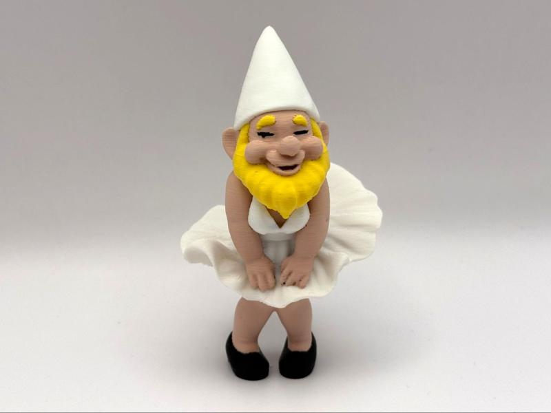 Marilyn Gnomeroe!