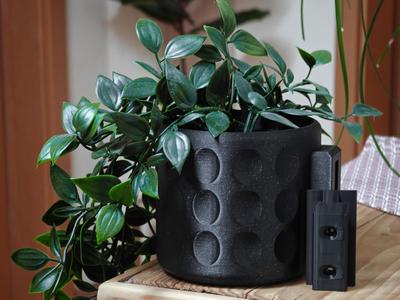 Wall Mount Planter V3
