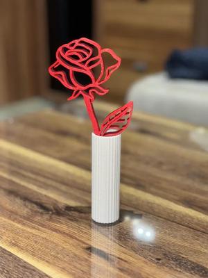 ROSE WITH MINI VASE / THREE DIFFERENT ROSE DESIGNS