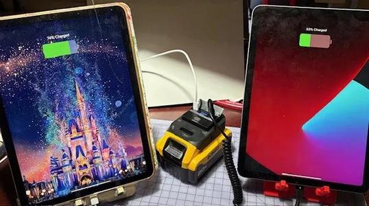 3-port 90W USB-C and USB-A powerbank using DeWalt 18/20V battery, includes On/Off button and cover for ports