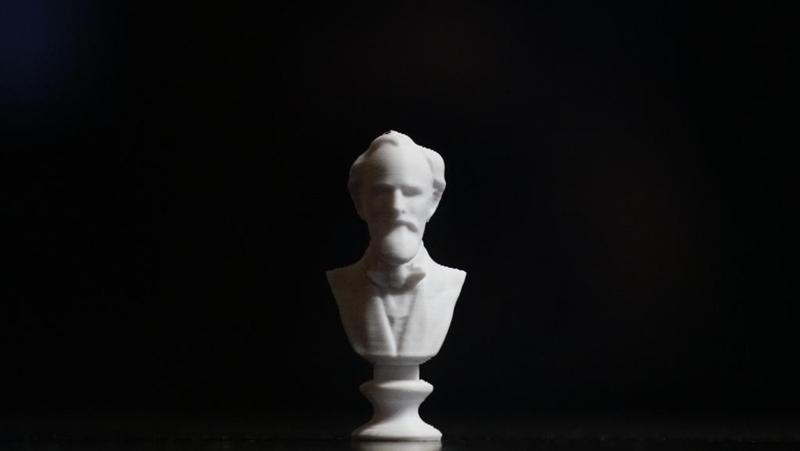 Kier Eagan Bust (Severance)