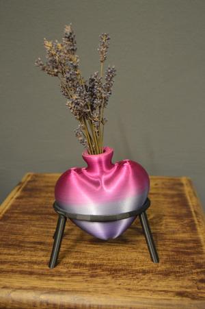 Heart vase