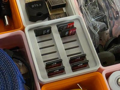 Gridfinity 14 Slot Micro SD Holder