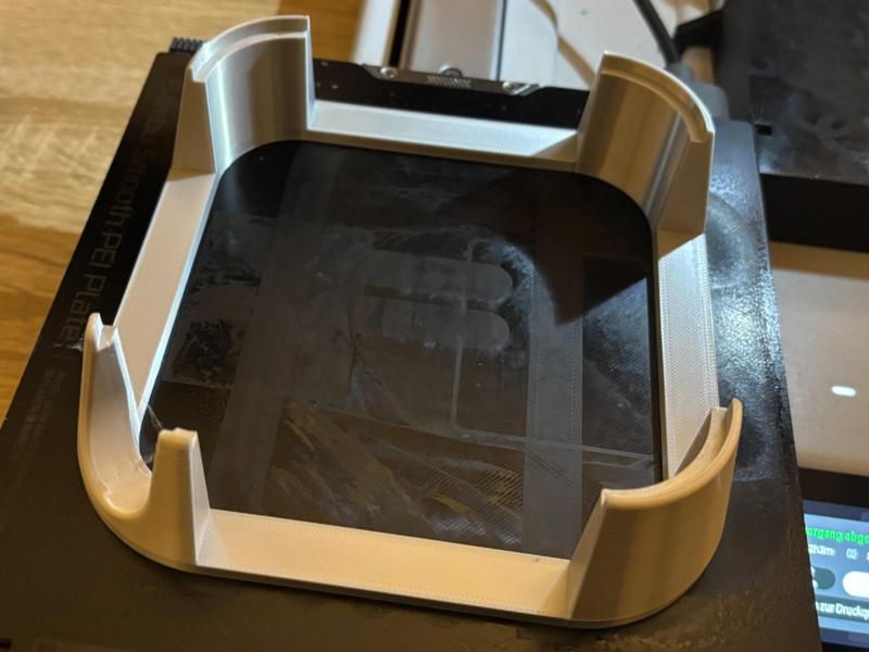 Mac Mini M4 passive cooling stand w. switch cut
