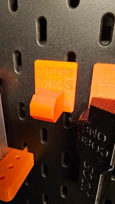MK4S Nozzle Replacement Tool (sock) Skadis holder