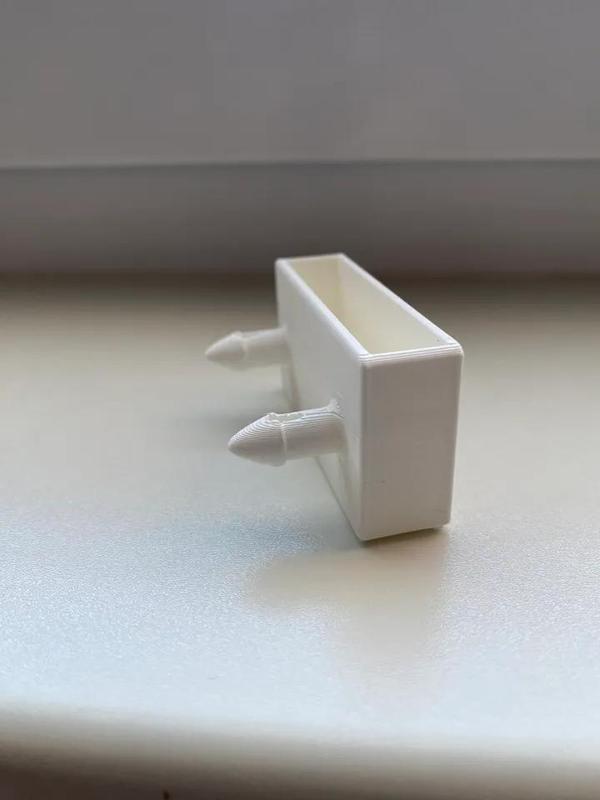 IKEA MALM bed slat holder / držák lamel