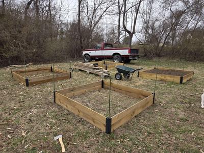 Budget Raised Bed Bracket System