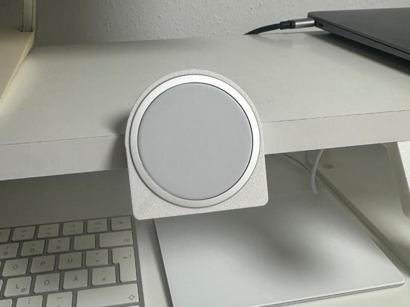 Magsafe Desk Mount V2