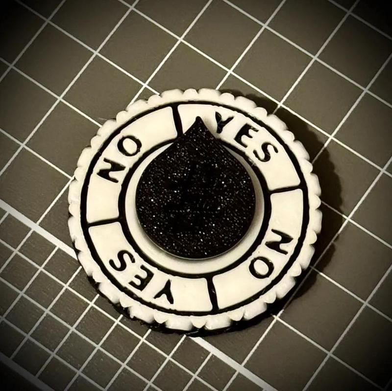Decision Fidget Spinner Yes/No - Small Size   