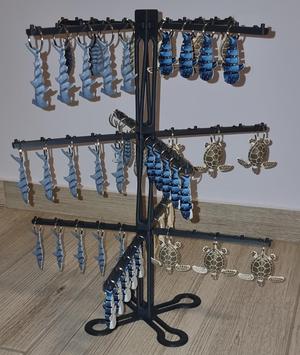 Modular keychain stand