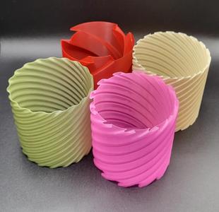Twistyguys: helicial vase mode models