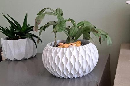 Decorative bowl