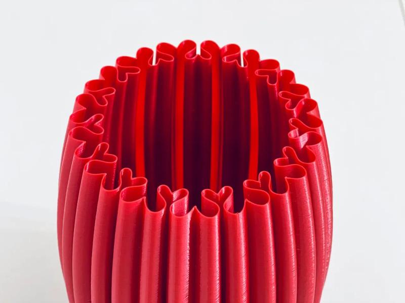 Vase of Hearts II – Vase Mode Print