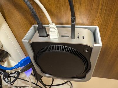 MacMini M4 wall mount