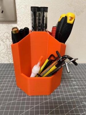 Honeycomb Pen Holder