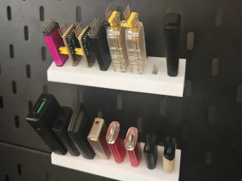 USB Device Stands – 1.2MM, 3MM, 5MM Thickness