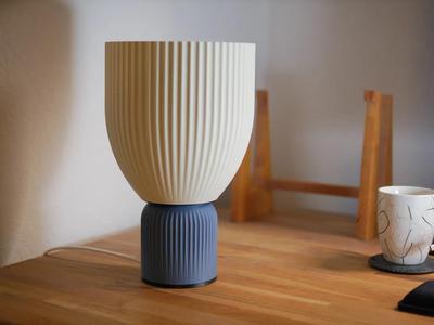 Modern and minimalistic table lamp