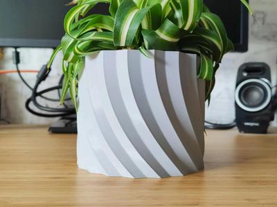 Spinning Spiral Pot and Planter – Easy Vase mode