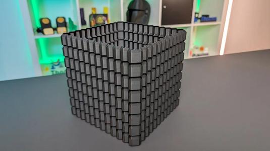 Vase Mode Container
