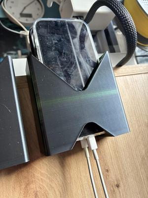 Phone holder for charging