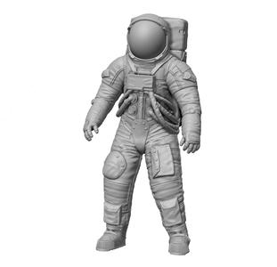 Standing – Apollo 11-14 Astronaut