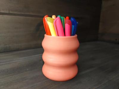 Wavy Pen Holder Vase Pencil Holder Planter Cup Organizer