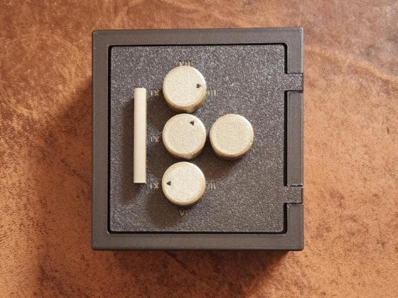 Click Vault – No Glue/Support/Hardware
