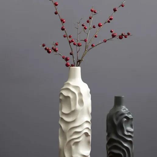 sharp petal vase