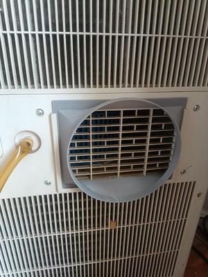 Pipe adapter for mobile air conditioner