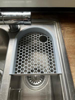 IKEA Spüle, Schwamm oder Spülmittelablage
