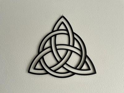 Triquetra Decoration