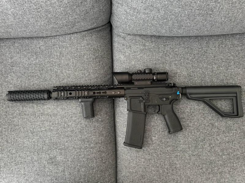 Airsoft Suppressor 8 M4/AR-15 14mm CCW