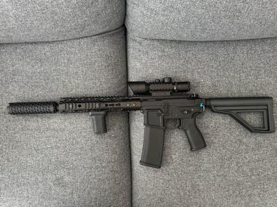 Airsoft Suppressor 8 M4/AR-15 14mm CCW