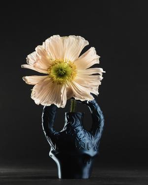 Loop Vase Tattoo