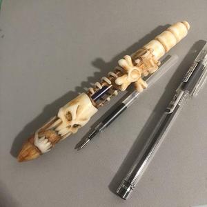 Skeleton Pen