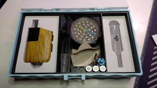 WOLKENKRAFT FX MINI ULTRA Vaporizer Bento Box with Bubbler and Bong Adapter   