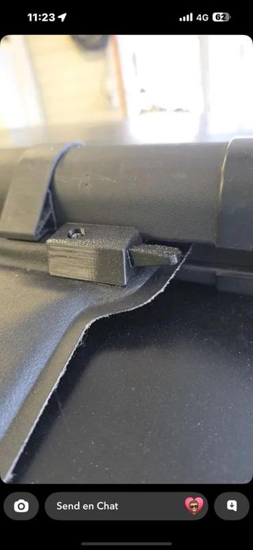 Range Rover sport 2007 Trunk cover holder