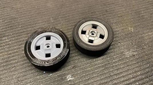 LDR/C Toyota Corolla GTS (AE86) wheels and tires