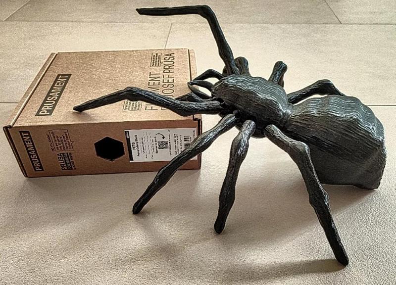 Giant Vase Spider – posable halloween print in vase mode!