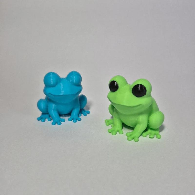 Cute Green Tree Frog!