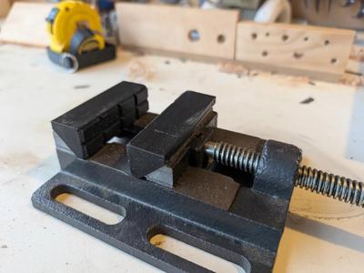 Magnetic Vice Soft Jaws – Customizable Inserts for Drill Press Vices (3″ Default, STEP File Included)