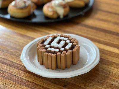 Cinnamon Roll Flexigrid