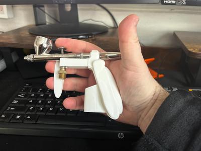 Airbrush Handle – painting