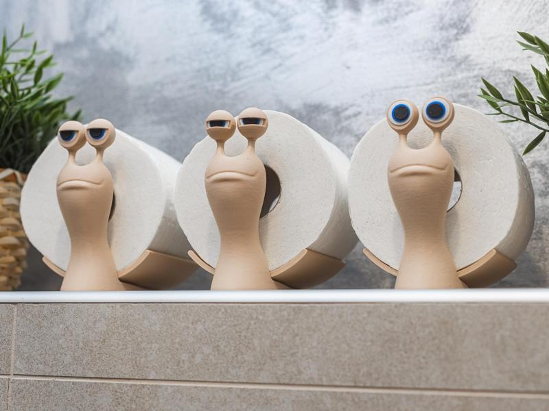 Slugger! – Toilet paper holder – Fits all rolls!